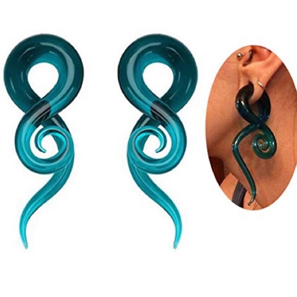 PRELOVED 💘 Glass Plugs / Tapers / Gauges